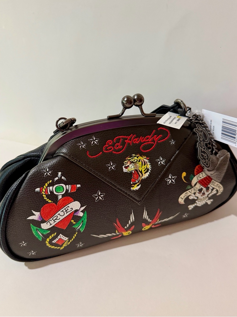 💕 Hello Gorgeous! Ed Hardy Kiss Lock Embossed Tiger Heart Skeleton-NWT - Picture 3 of 11